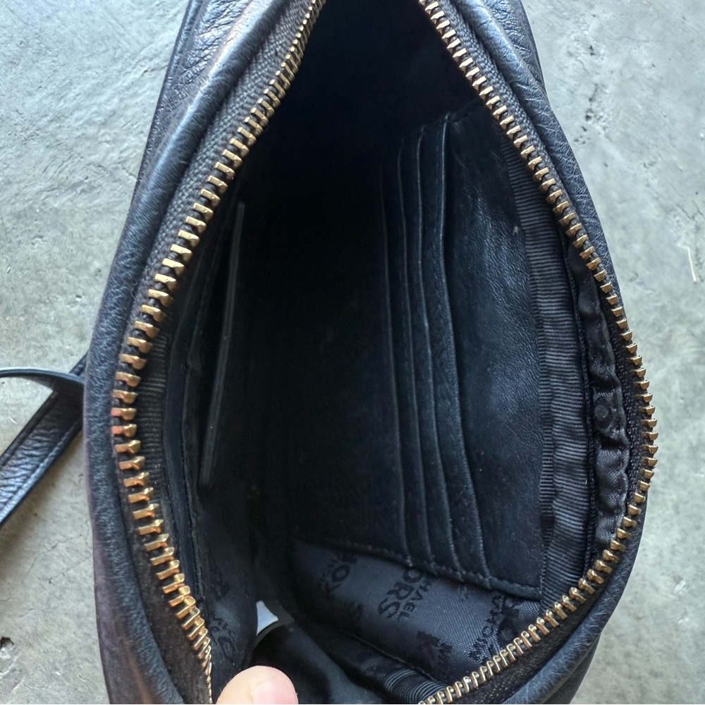 Michael Kors Cross Body Bag - Picture 4 of 6